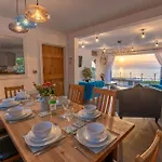 The White Cottage