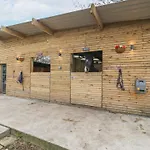 Coed Y Glyn Bach Equestrian