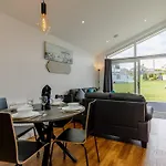 2 Bed In Brixham 78565