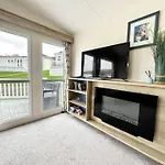 70 Porth Valley Retreat