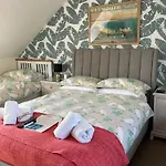 The Alendale Guesthouse