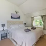 Putsborough Manor 3 Self Catering Cottages With Beach A Short Walk Dog Friendly All Year, On Site Tennis, Play Area, Paddock, Spa Baths, Bbq, Private Gardens, Superfast Wifi