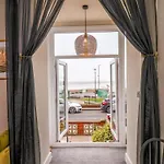 Apt 3 Hunter'S Quay