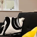 Charming Brighton Studio Flat