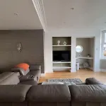 Beautiful Penthouse By Seafront