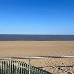 Caravan Holiday Let 2 Bedroom Happy Days South Chapel Saint Leonards 05