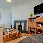 2 Bed In Newquay 75499