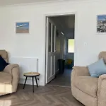 Annie'S Hideaway
