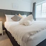 East Cliff Manor