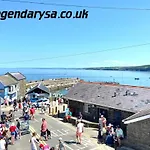 Harbour Lights Apartment New Quay