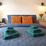 Cosy Ensuite Double Room
