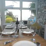 3 Prospect Place New Quay