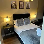 Luxury Studio Apartment By Central Stay