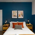 Joseph Suite By Koya Homes - 3-Bedroom Home, Central High Street, Free Parking
