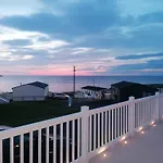 Lovely 3-Bed Lodge In Eyemouth With Stunning Views