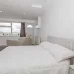 27 Fernhill Heights