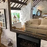 Collfryn Stone Cottage