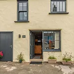 Stable Cottage