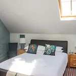 6 The Sail Loft