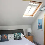 6 The Sail Loft