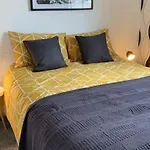 Sycamore House - Perfect Central Location