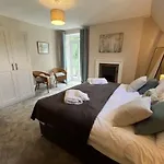 The Upper Deck - Fantastic Sea Views