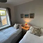 The Upper Deck - Fantastic Sea Views