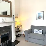 No 3 Brooklands - Central Location