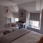 The Samphire Cottage