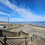 Beautiful 7 Bed,6 Bath Sea Views