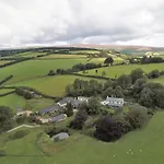 Dunkery Cottage Wheddon Cross