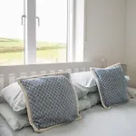 2 Ocean'S Edge