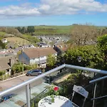2 Rockmount