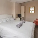 Ryburn Lodge