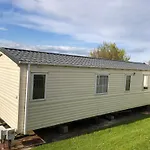 Caravan On Luxury Devon Holiday Park