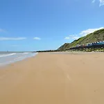 Six At The Tides