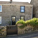 Farr Cottage