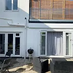 Porthkidney Suite, Carbis Bay, St Ives, Free Parking, Near Beach
