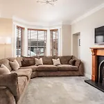 67 Midton Road