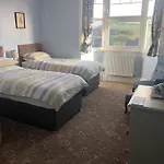 Varley House