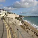 Harbour Inn