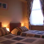Dolphin Guesthouse
