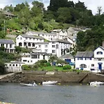 The Old Ferry Inn
