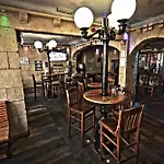 The George Hotel
