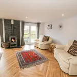 Nant Y Felin Lodge