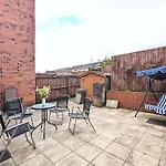 Guest Rooms Near City Centre Anfield Free Parking