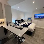 Windsor Apartment