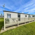 Lovely 8 Berth Caravan With Decking At Eastgate Fantasy Island Park Ref 58004C
