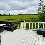 Thorne Lodge - Seaview - 3 Bedroom