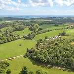 Unique Secluded Romantic Treehouse In Cornwall, Sleeps 2